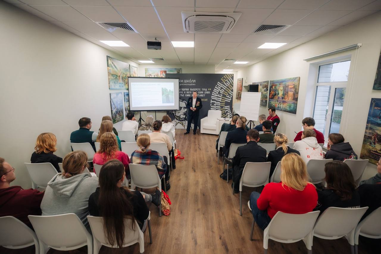 2024-11-09 22.58.48.jpg